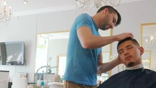 Little Off The Top, Little In The Bottom - American Hook up