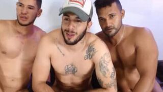 3some latin chick boyz Free Sex Chat Porn On Cruisingcams.com
