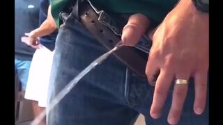 Gay Amateur: Urinal Contd