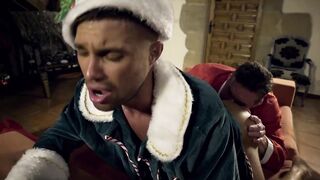 three-three 4 Dicking The Elf - Gold GayTube