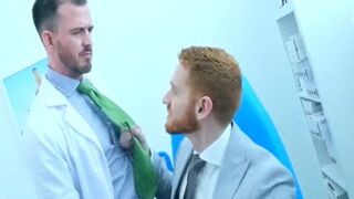 Franky Fox & Is A Leander