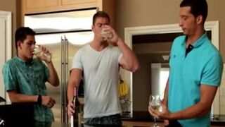 Three boyz And Sex And The Kitchen