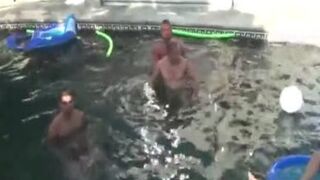 Mm Pool Party Ganbang